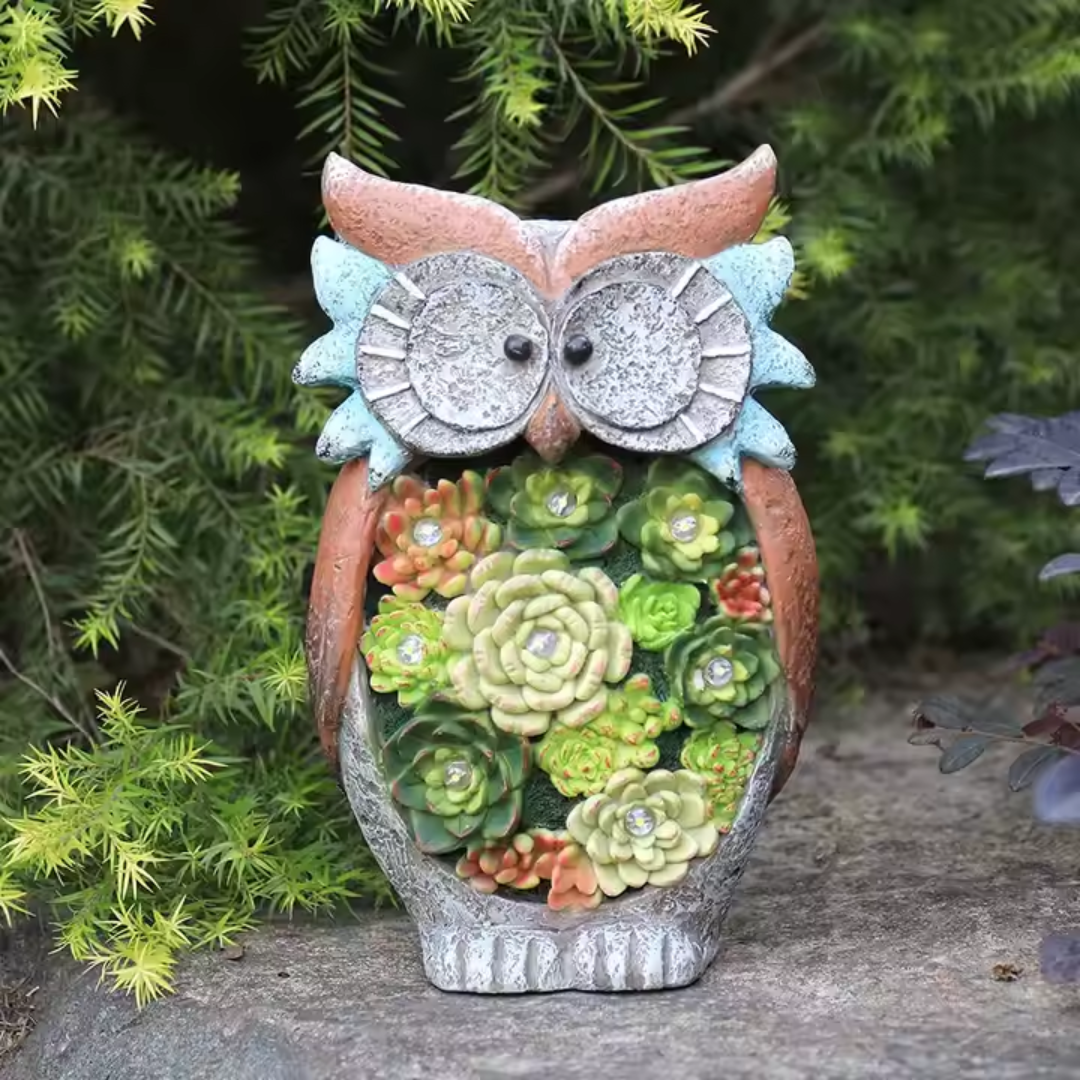 Gufo delle Luci Silenziose - Statuetta da Giardino in Resina